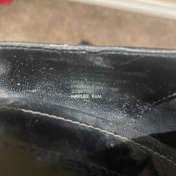 Naturalizer Pumps - Picture 4 of 4